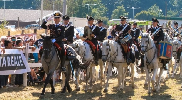 Cittareale, alla festa dei cavalli sfila la Fanfara dei carabinieri