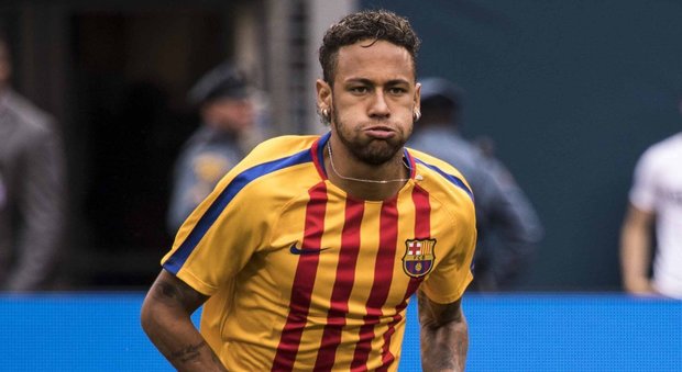 Neymar diventa spagnolo «Passaporto entro settembre»