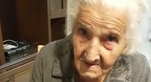 Gli auguri da Picia, la super nonna del Salento «Non rinuncio a nulla e sono arrivata a 107 anni»