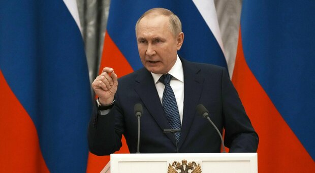 Twitter, spopola l'hashtag “Grazie Putin”: «Hai smascherato l'Europa». Ma è pioggia di critiche