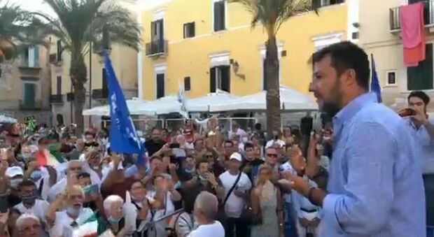 Salvini: «Dopo 15 anni la Puglia può cambiare. Centrodestra unito merito della Lega»