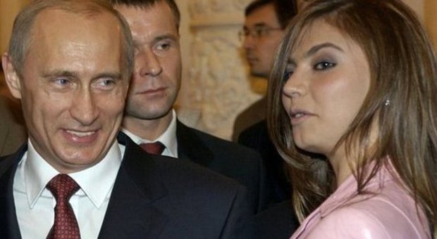 "La compagna di Putin è incinta o ha partorito". Ma il Cremlino tace
