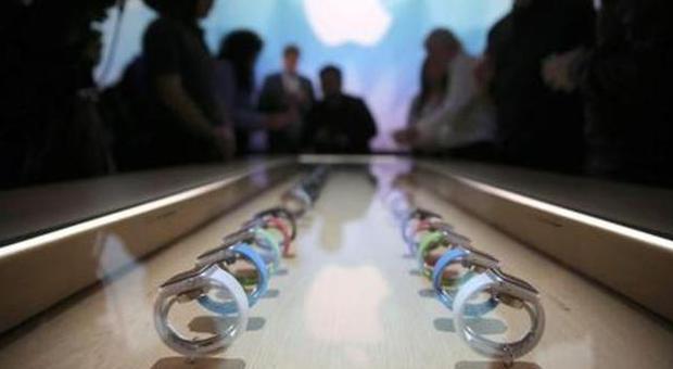 Apple, lo smartwatch potrà essere provato per 15 minuti negli store