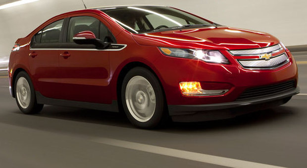 La Chevrolet Volt, insieme alla sorella Opel Ampera, è stata eletta Auto dell'Anno 2012