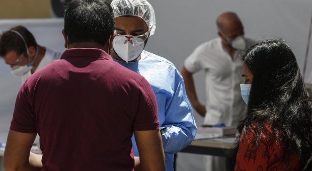 Coronavirus Lazio, il bollettino: 9 nuovi casi, 5 collegati al Bangladesh. D'Amato: «Rt settimanale sopra 1»