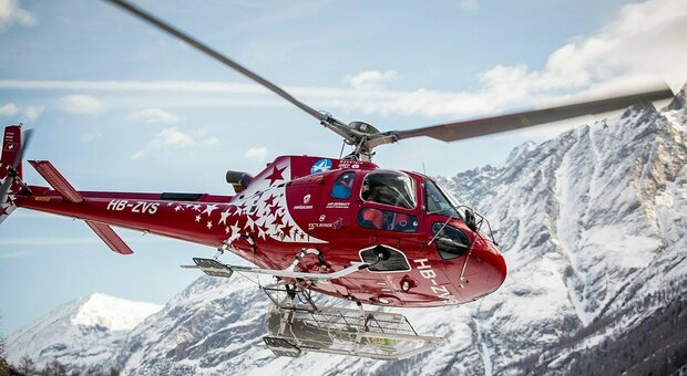 Elicottero Air Zermatt precipita sul Monte Rosa: le cinque persone a bordo sono in buone condizioni