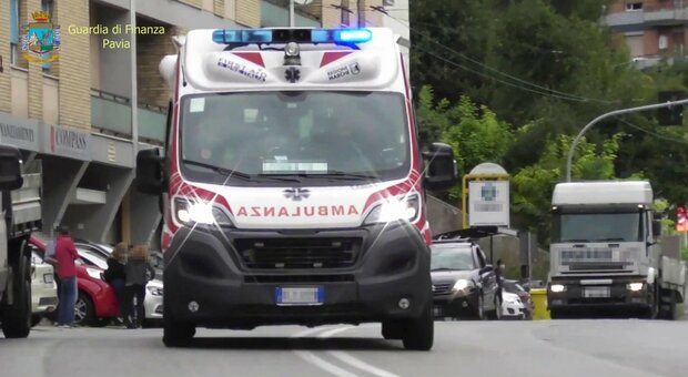 Appalti truccati sul servizio ambulanze, arrestato il dg dell'Asst di Pavia