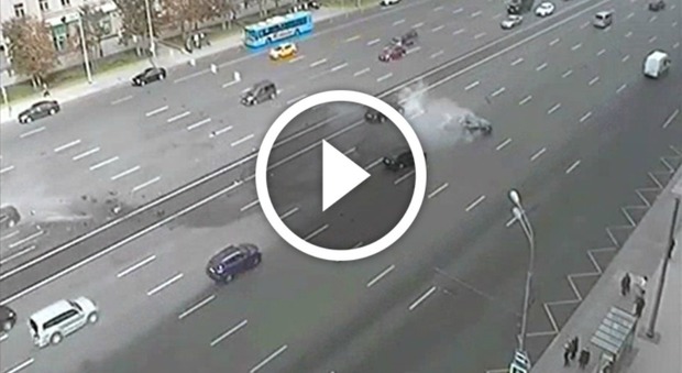 Putin, la sua auto coinvolta in un incidente: muore l'autista