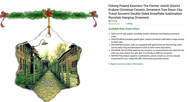 Su Amazon decorazioni natalizie con le immagini di Auschiwitz, scatta la polemica: prodotti ritirati ma non finisce qui