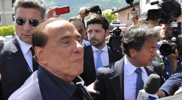 Contratto M5S-Lega, Berlusconi: a Salvini ho consigliato di tornare a casa