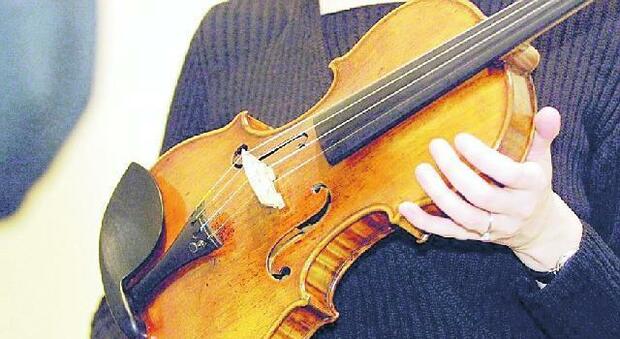 La magia dello Stradivari con una pozione velenosa
