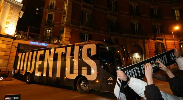 Napoli-Juventus, bianconeri arrivati in città