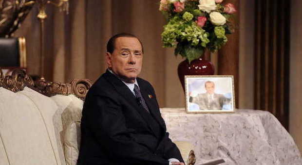 Caos in Forza Italia, Berlusconi avverte «Esigo fiducia, chi vota contro è fuori»