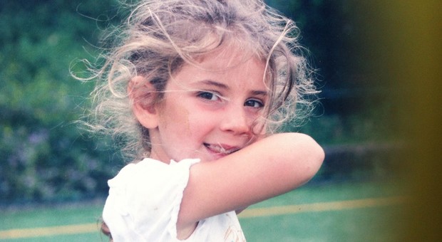 Camilla, morta sugli sci a 9 anni. L'autopsia rivela: «Trauma cervicale per l'urto contro la barriera»