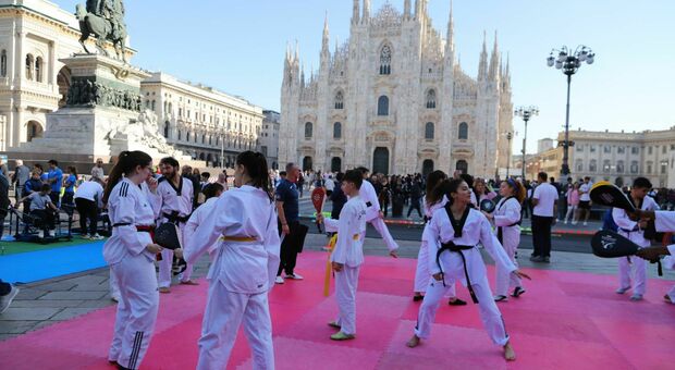 Tour 2022 #PiùSportPiùVita, al Duomo di Milano una festa di sport per migliaia di persone