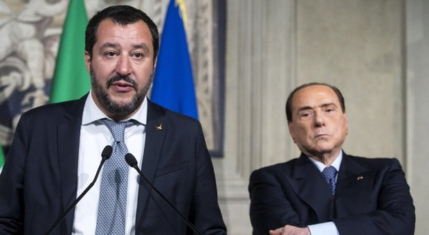 Berlusconi attacca: «Clima illiberale, anticamera della dittatura». Salvini: «Parla da frustrato»