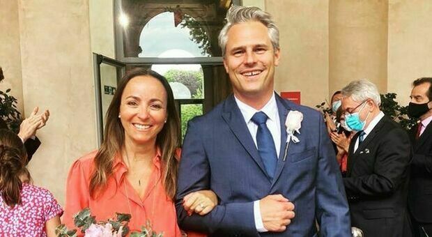 Camila Raznovich sposa, le immagini del "sì" con l'imprenditore francese Loic Fleury a Milano
