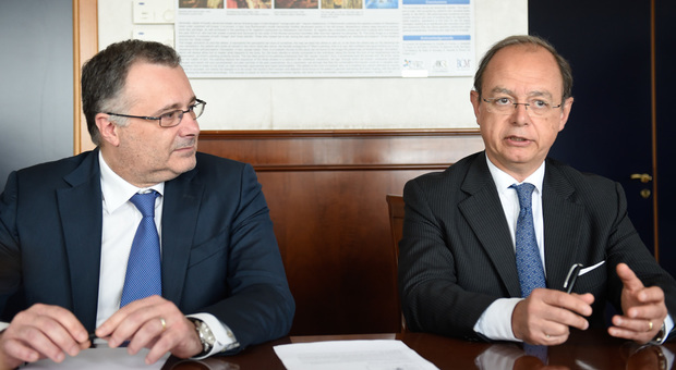 Francesco Versaci (a destra) con il direttore generale Asl Giorgio Casati