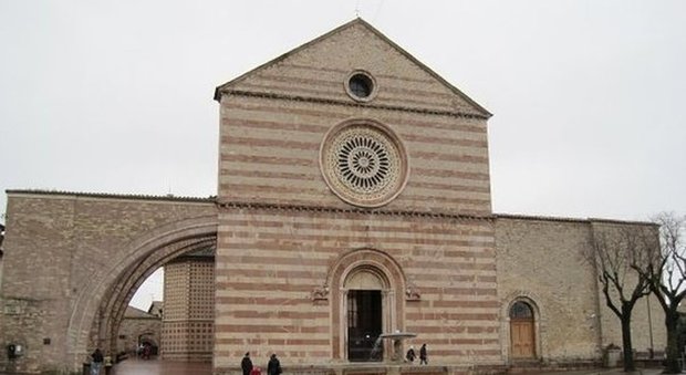 La chiesa di Santa Chiara ad Assisi