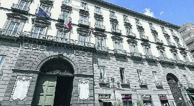 Debiti Comune di Napoli, rate più leggere e risparmio di 30 milioni