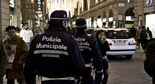 Roma, portiere tenta di violentare turista in hotel: arrestato