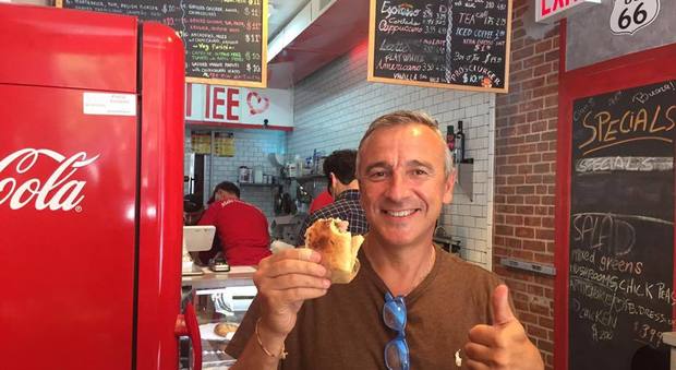 Lino Lardo nella paninoteca del reatino Jonny Giordani a New York