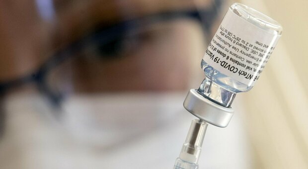 Vaccini, dopo 7 mesi nessuna riduzione dell'efficacia: ok contro ricoveri e decessi