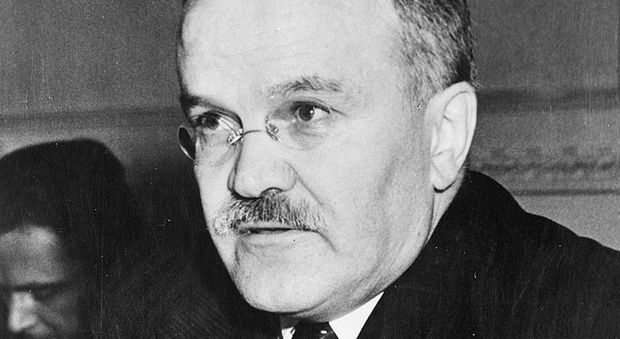 30 luglio 1945 L’ambasciatore sovietico Kostylev informa il ministro degli Esteri Molotov che il Pci cresce