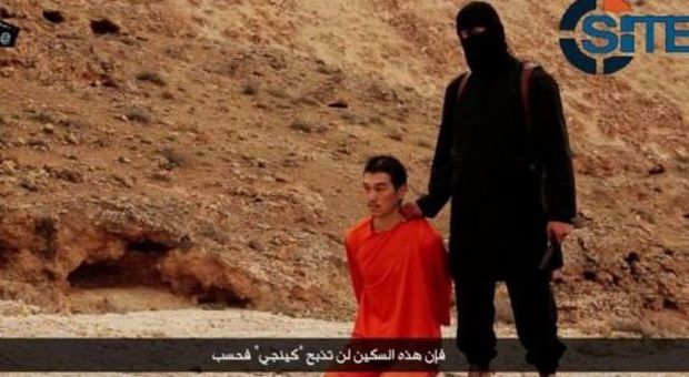 Isis, decapitato l'ostaggio giapponese Kenji Goto: il video diffuso in rete