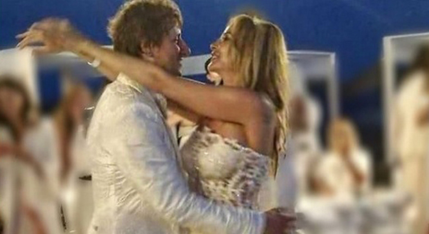 Stefania Orlando e il marito Simone Gianlorenzi (Instagram)