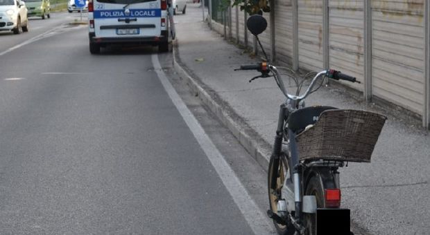 Pesaro, muore dopo l'incidente: autista indagato, ma forse è stato un malore