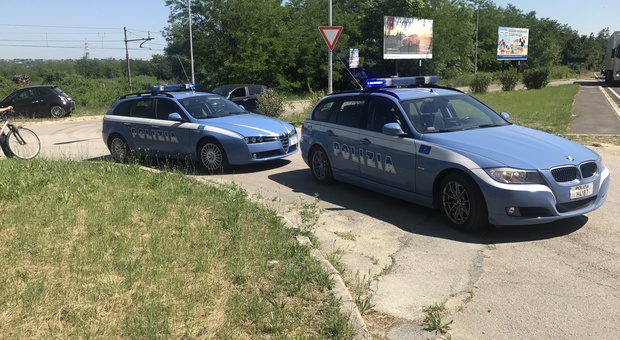 Due auto della polizia