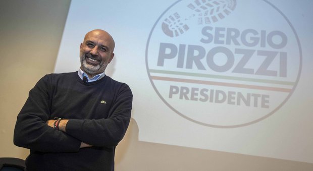 La corsa nel Lazio, Sergio Pirozzi pronto al passo indietro: «Solo se a candidarsi sarà Giorgia Meloni»