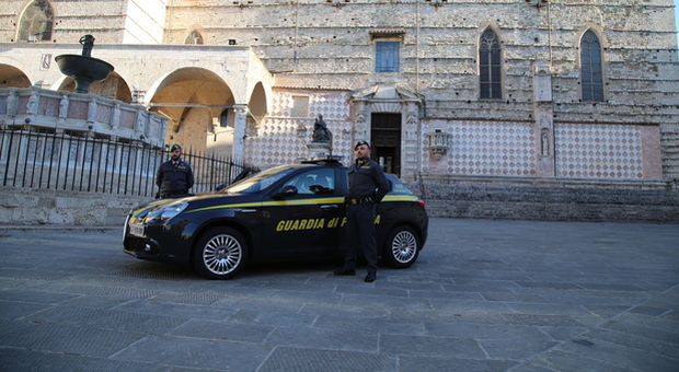Perugia, guardia di finanza in prima linea contro gli sciacalli del coronavirus