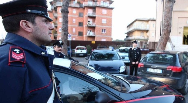Roma, sorpreso a vendere eroina in strada: arrestato 21enne