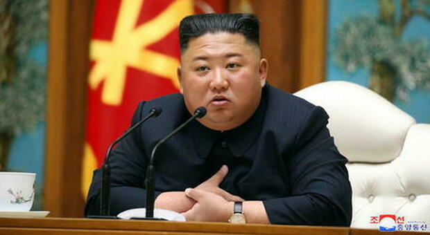 «Kim Jong un è in coma, tutti i poteri in Corea del Nord alla sorella»