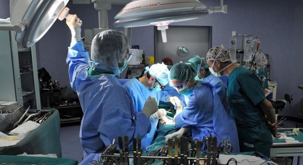 Peritonite fulminante: «Nostro figlio salvo grazie ai medici di Tor Vergata»