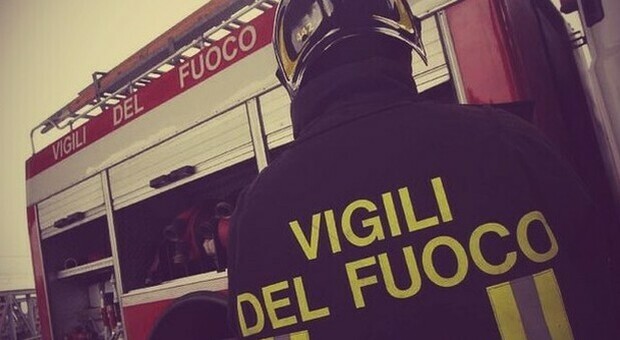 Perugia, la Befana dei vigili del fuoco arriva il 5 gennaio pomeriggio per gli anziani della residenza Volumni di Ponte San Giovanni