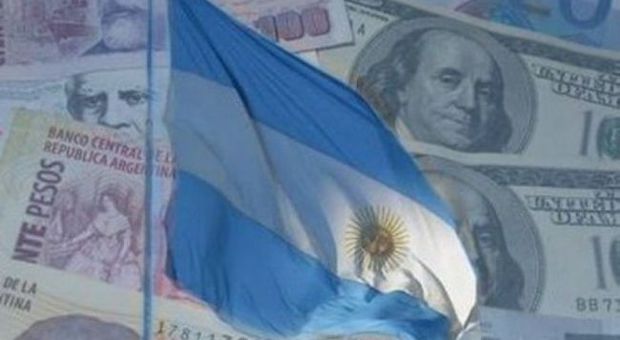 Argentina, governo cambia la giurisdizione dei bond per eludere sentenza Usa