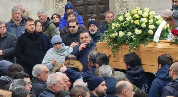 I funerali di Davide Piampiano ad Assisi
