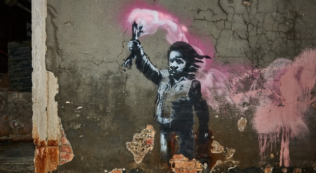 Banksy perde il copyright, i giudici: «Niente diritti a un artista anonimo»