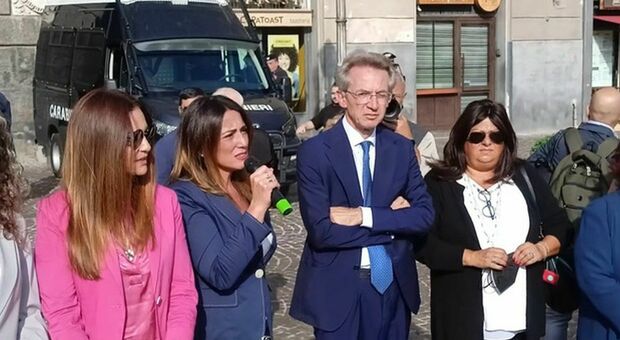 Napoli, la Consulta delle Elette in piazza in segno di solidarietà alle donne dell'Iran
