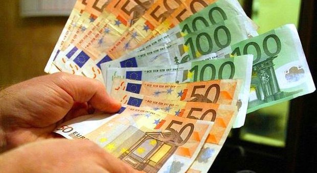 Pesaro, perse 50mila euro in Banca Etruria: tre rinviati a giudizio per truffa