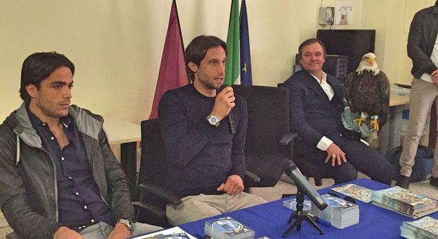 Lazio, Mauri sul derby: «Daremo qualcosa in più. Totti? Preferisco altri giocatori». Matri: «Allegri e Conte gli allenatori migliori »