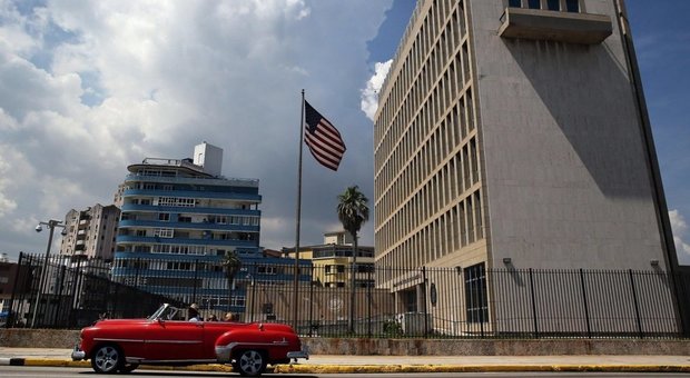"Attacco acustico", tensione tra Usa e Cuba: Trump ordina lo stop a visti e viaggi, e svuota l'ambasciata a L'Avana