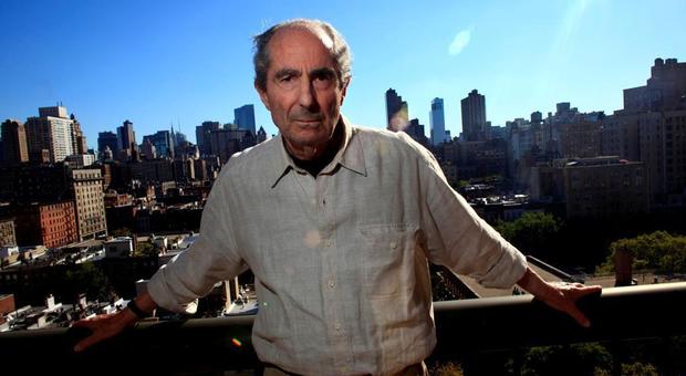 Morto lo scrittore Philip Roth, vinse il Pulitzer nel 1998