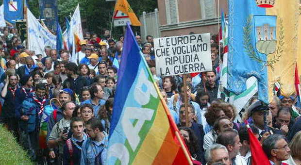 Assisi, Marcia della Pace «Contro la terza guerra mondiale»