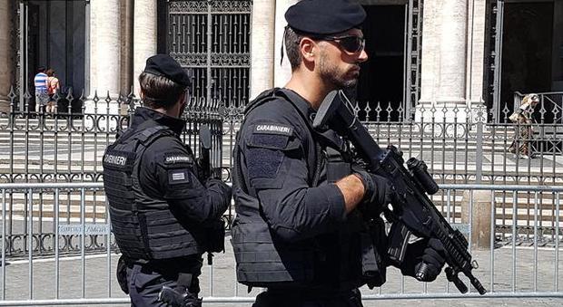 Terrorismo, l'allarme degli 007: «Minaccia concreta in Italia»