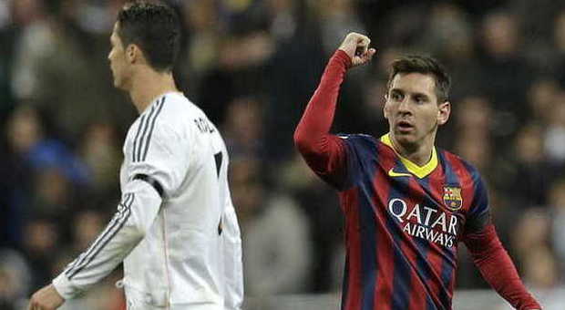 El Clasico: Messi, lezione a Ronaldo Sette gol, il Barça sbanca il Bernabeu
