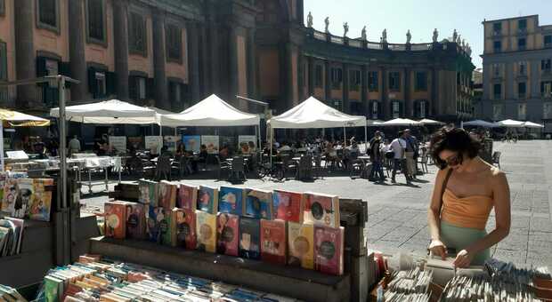 Napoli: Port'Alba, contro la crisi un consorzio della cultura